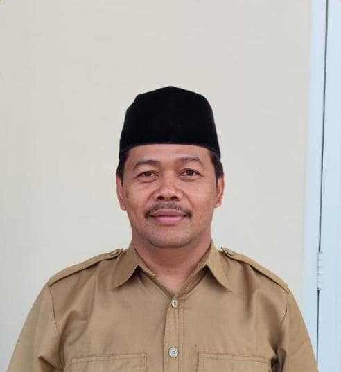Potret Agus Purwanto, Kepala Seksi Pembangunan & Kemakmuran (Ulu-Ulu).