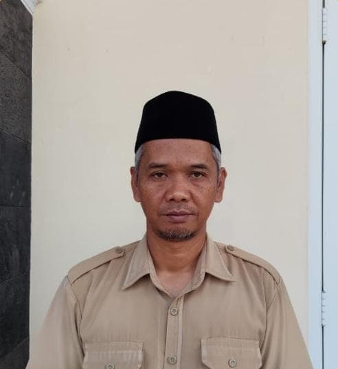 Potret Sigit Tri Hastomo, Staf Kalurahan Margomulyo.